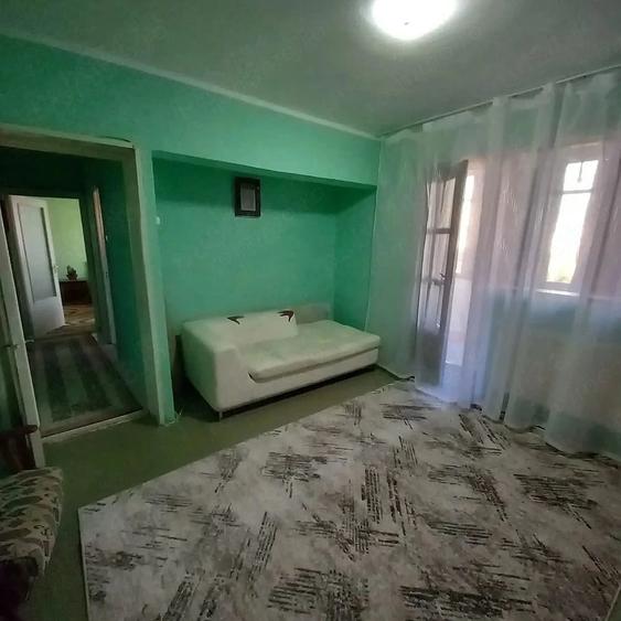 Apartament cu 2 camere decomandat în Siderurgiștilor