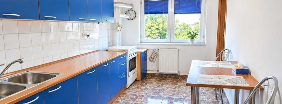 Apartament cu 2 camere decomandat în Costin Georgian