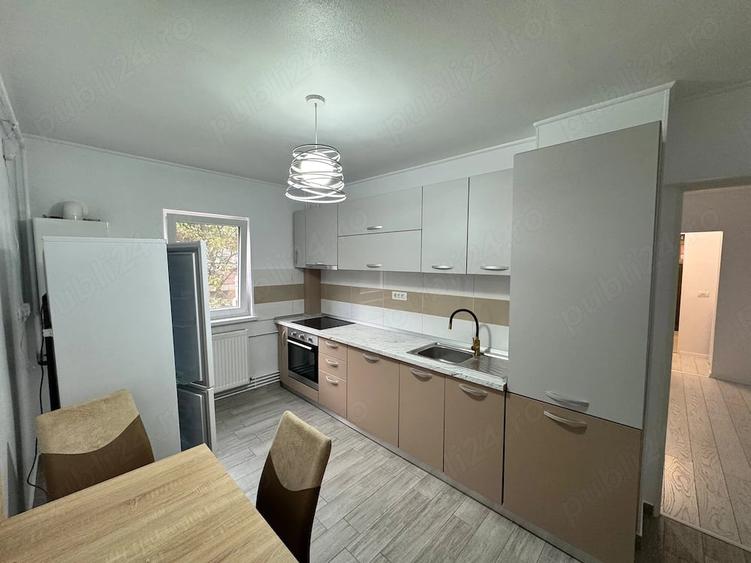 Apartament cu 2 camere semidecomandat în Aradului
