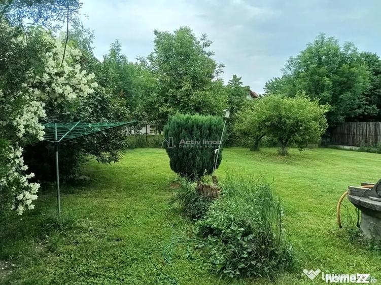 Casă cu 3 camere cu Teren 770 Mp în Central