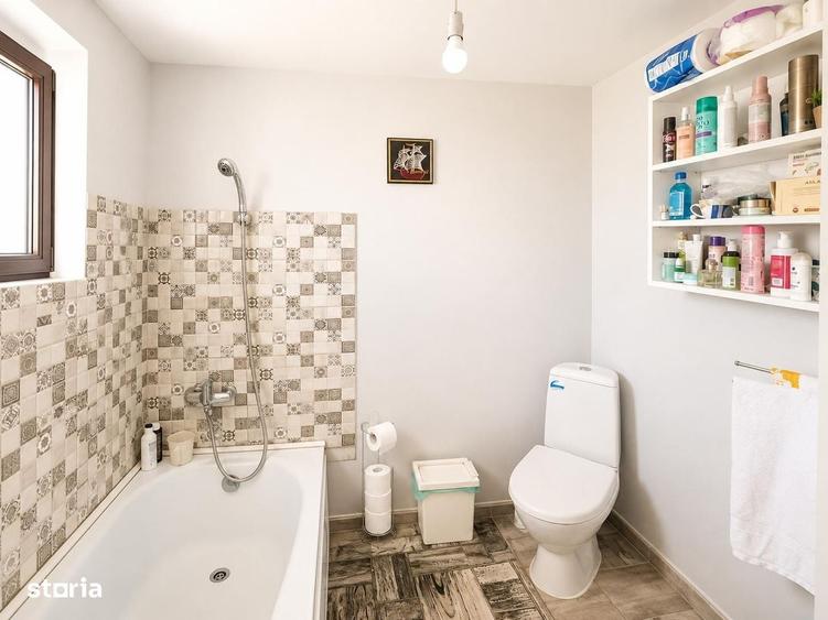 Casa 4 camere Comarna Iasi + 3400 mp teren - 5