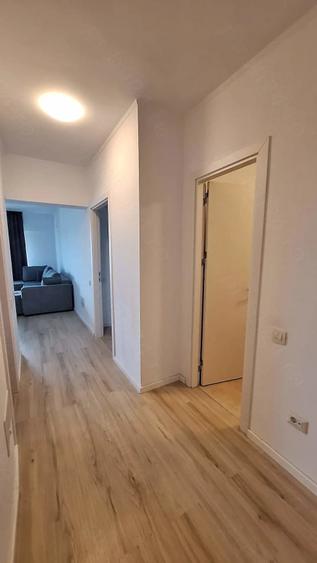 Apartament cu 2 camere decomandat în Valea Ialomiței