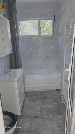 Apartament cu 2 camere semidecomandat în Horia