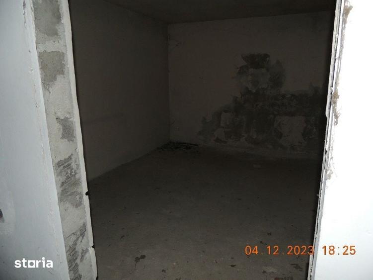 Casă cu 3 camere cu Teren 300 Mp în Crevedia