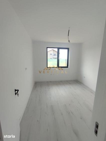 Casă cu 3 camere cu Teren 315 Mp în Vidra
