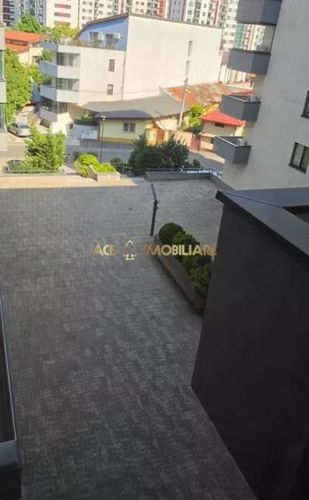 Apartament cu 2 camere semidecomandat, mobilat în Grozăvești