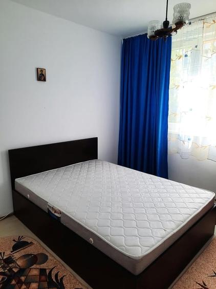 Apartament cu 3 camere decomandat în 1 Decembrie 1918