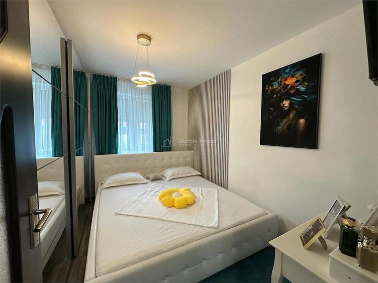 Apartament cu 3 camere decomandat în Moroasa 2