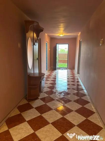 Casă cu 4 camere cu Teren 1105 Mp în Strejnicu