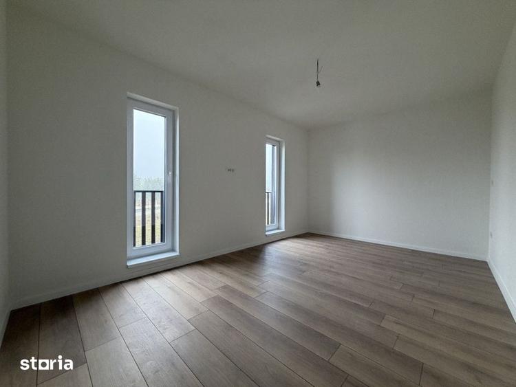Casă cu 4 camere cu Teren 330 Mp în Șag