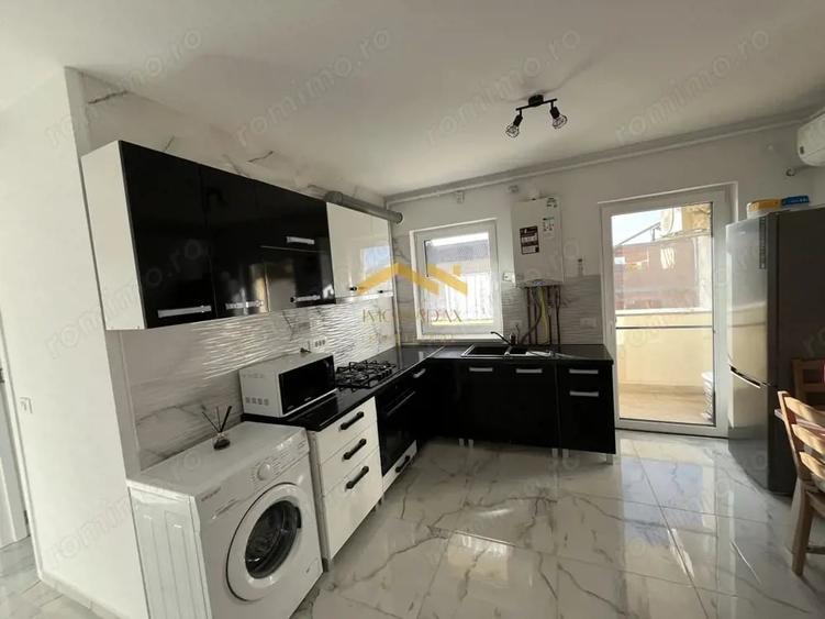 Apartament cu 2 camere decomandat în Giarmata