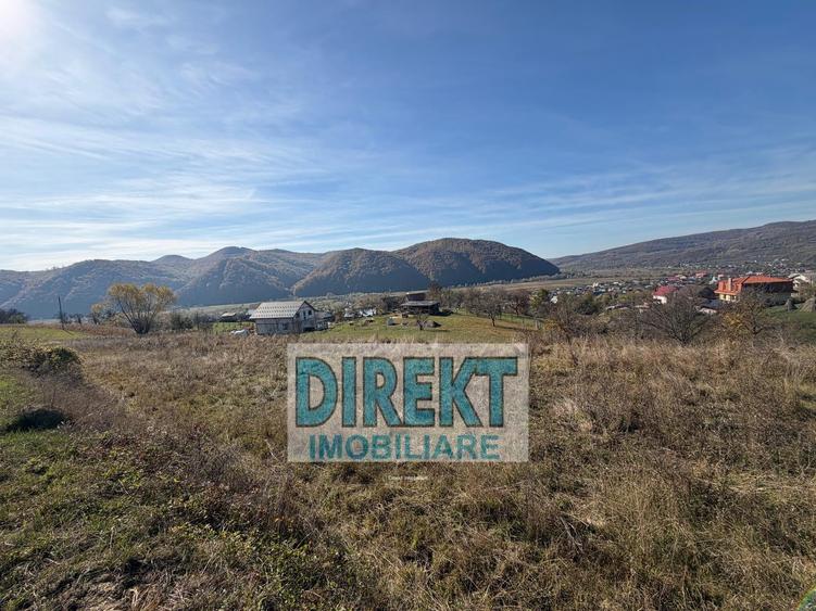 Teren intravilan de 2427 mp, în Salva