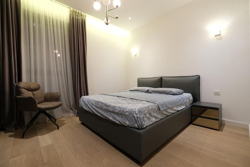 Apartament cu 3 camere decomandat, mobilat în Herăstrău