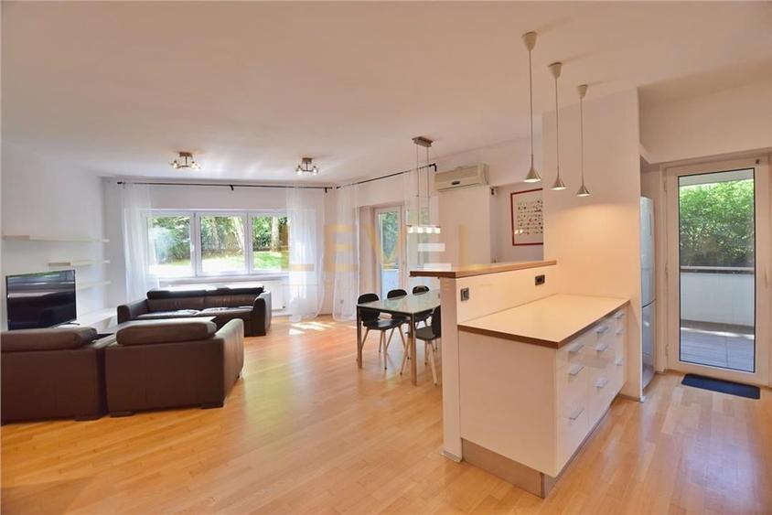 Apartament cu 4 camere decomandat, mobilat în Herăstrău
