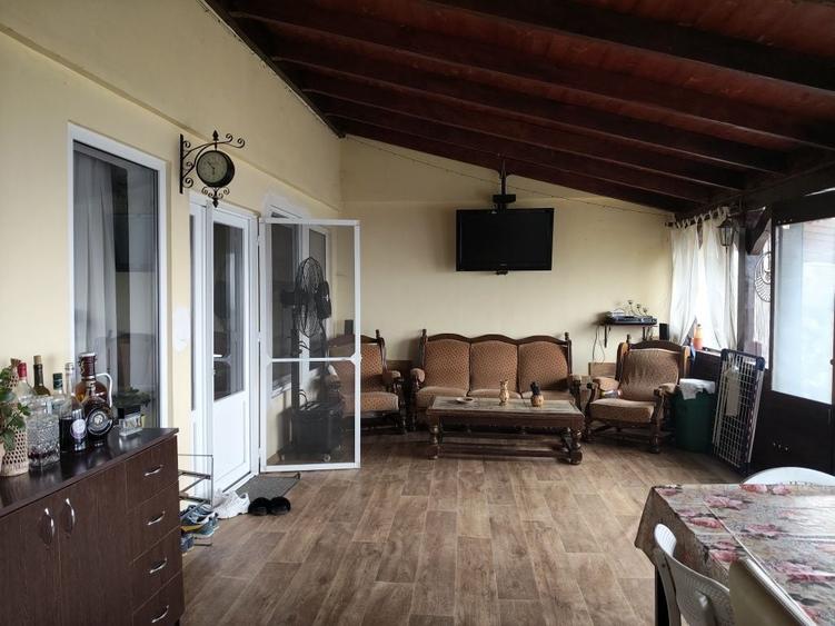 Casă cu 3 camere în Hidiș