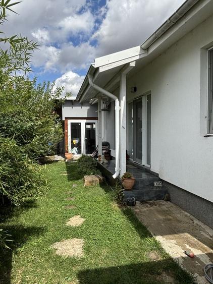 Casă cu 4 camere în Tunari
