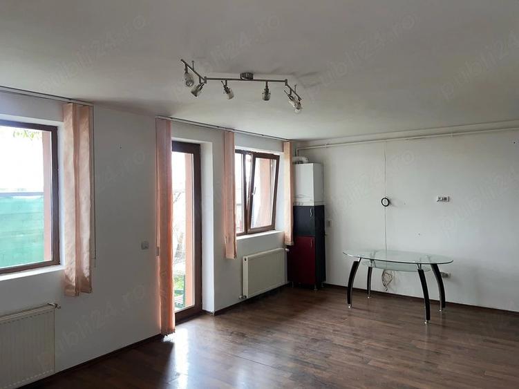 Casă cu 4 camere cu Teren 176 Mp în Șelimbăr