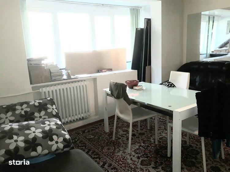 Apartament cu 3 camere în Obor