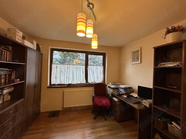 Casă cu 1 camere cu Teren 1000 Mp în Subcetate