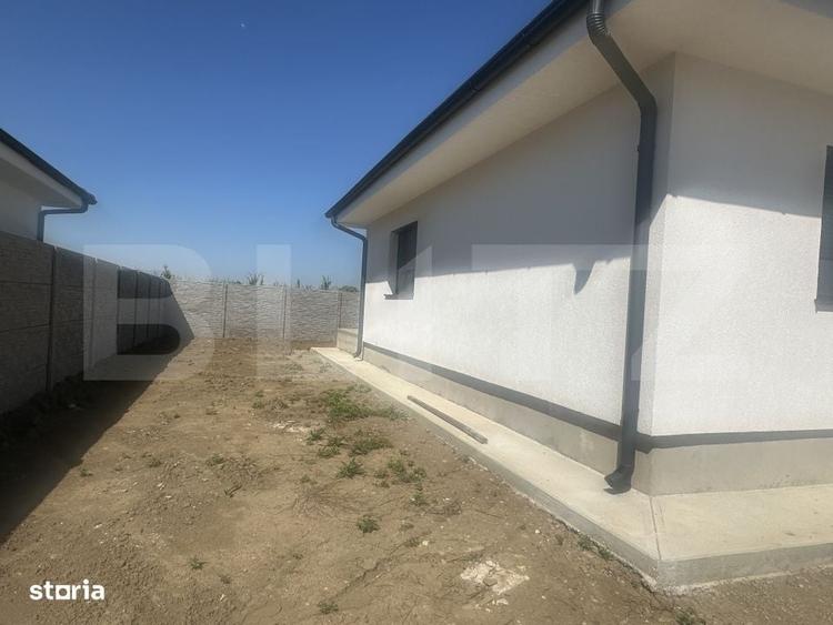 Casă cu 4 camere în Păulești