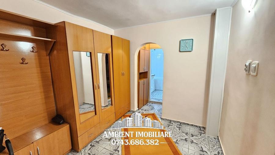 Apartament cu 2 camere decomandat, mobilat în Spital