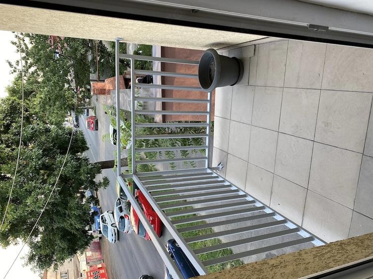 Apartament cu 2 camere decomandat în Sălaj