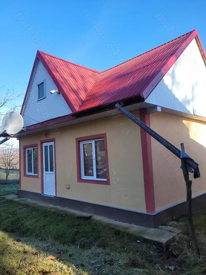 Casă cu 2 camere cu Teren 1154 Mp în Schitu Duca