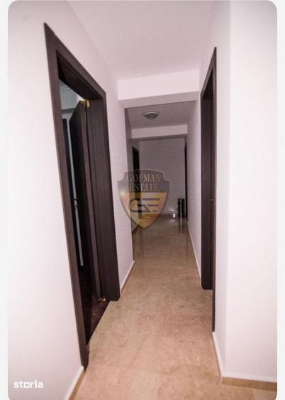 Casă cu 7 camere cu Teren 300 Mp în Nord