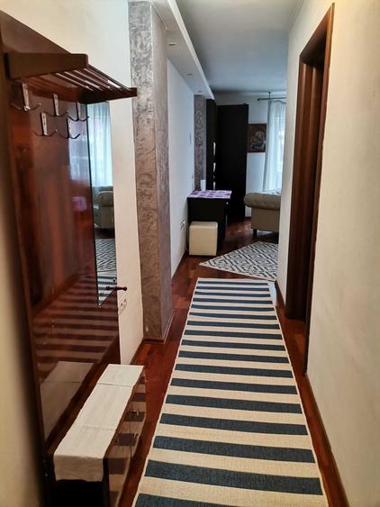Apartament cu 2 camere decomandat în Tilișca
