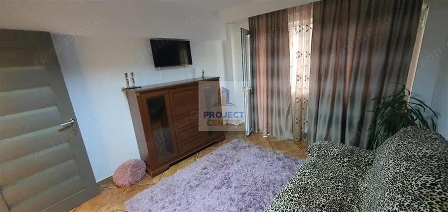 Apartament cu 3 camere decomandat în Ultracentral
