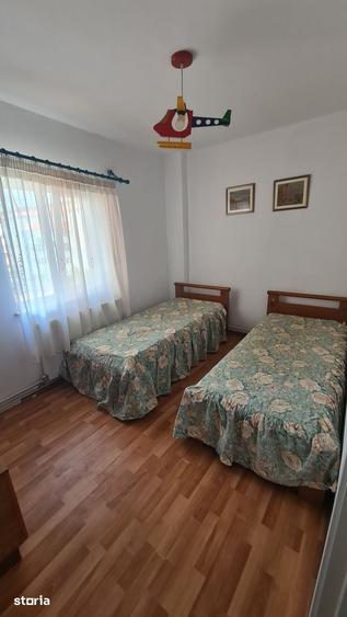 Apartament cu 4 camere în Central