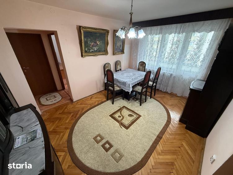 Apartament cu 2 camere în Săsar