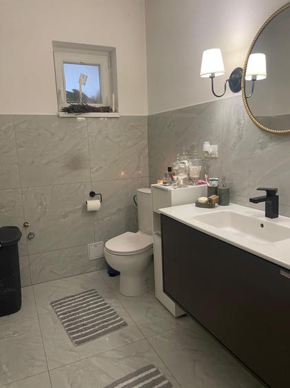 Duplex cu 4 camere cu Teren 200 Mp în Exterior Est