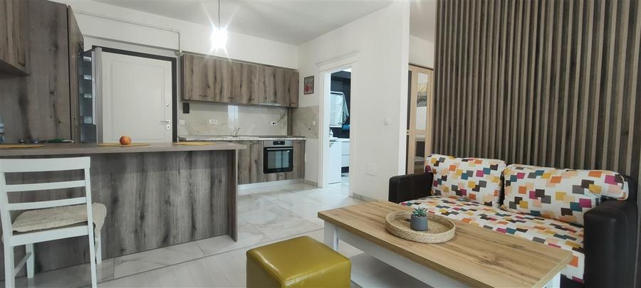 Apartament cu 2 camere decomandat în Tătărași
