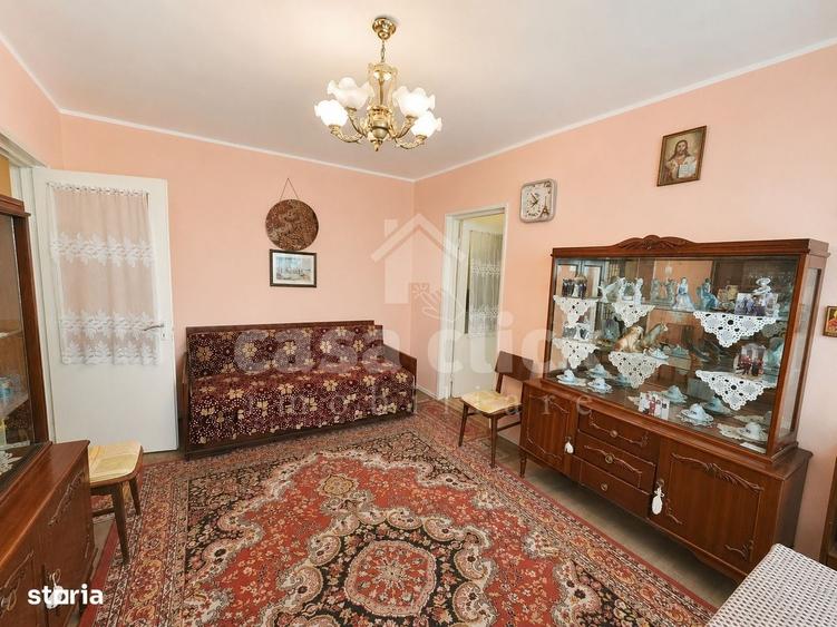 Apartament cu 4 camere semidecomandat în Țiglina 3