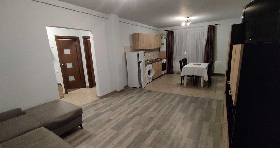 Apartament cu 2 camere decomandat în Florești