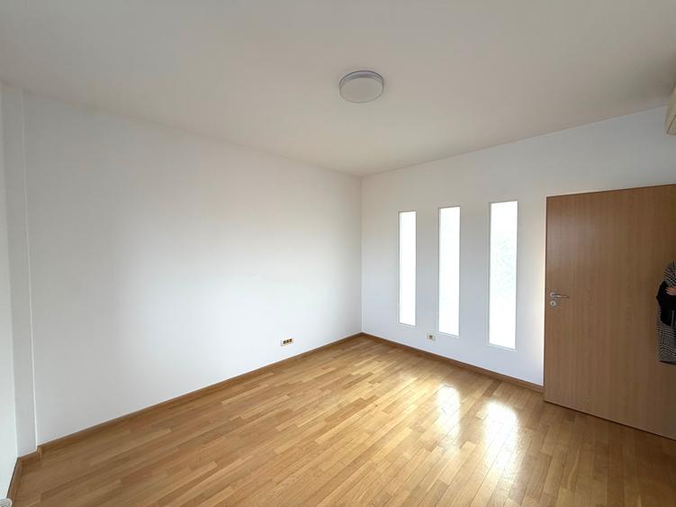 Penthouse cu 4 camere în Șoseaua Nordului