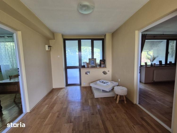 Casă cu 3 camere cu Teren 240 Mp în Găvana