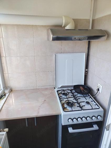 Apartament cu 2 camere decomandat în Periferie