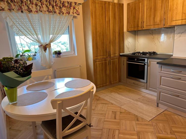 Apartament cu 2 camere decomandat, mobilat în Simion Bărnuțiu