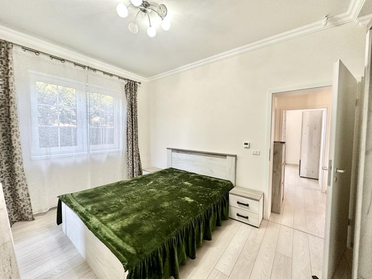 Duplex cu 4 camere cu Canalizare în Urseni