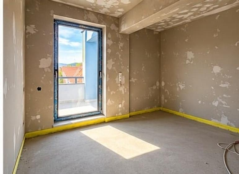 Apartament cu 2 camere decomandat în Independenței