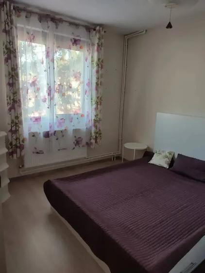 Apartament cu 4 camere decomandat, mobilat în Nord