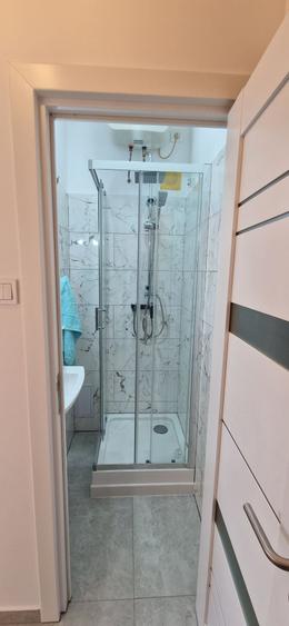 Apartament nedecomandat în Noua