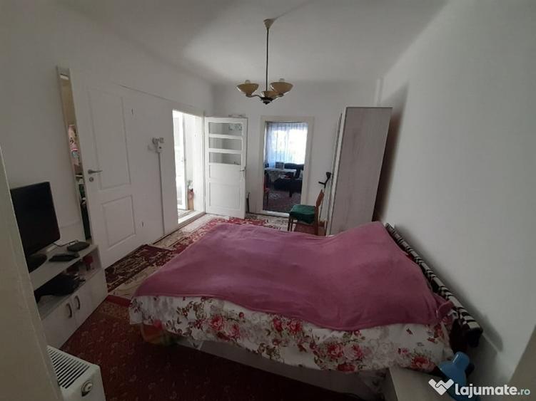 Casă individuală cu 2 camere cu Canalizare în Gheorghe Doja