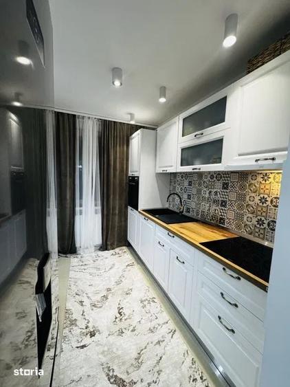 Apartament cu 3 camere decomandat în Săsar