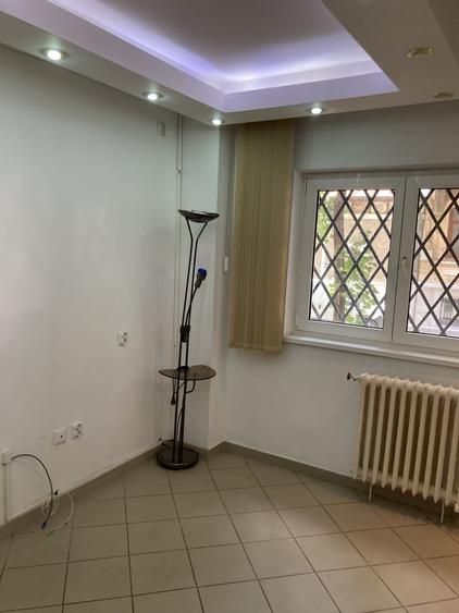Apartament semidecomandat în Moșilor