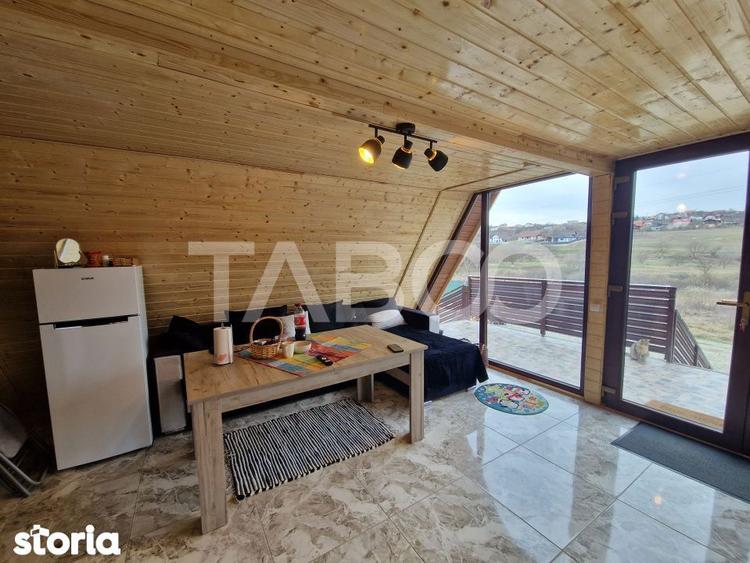 Casă cu 3 camere cu Teren 125 Mp în Roșia