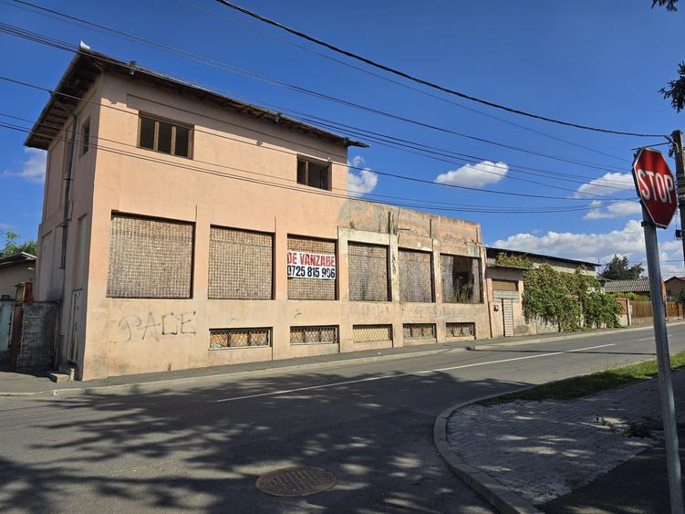 Apartament cu 4 camere în Central