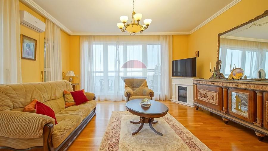 Apartament cu 2 camere decomandat, mobilat în Avantgarden